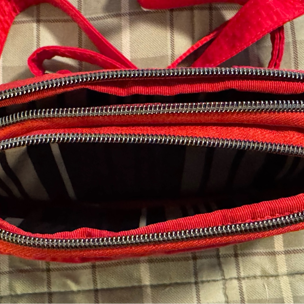 Lug Quilted Red Convertible Belt/Crossbody Bag - Picture 4 of 8